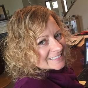 Meet your Posher, Karri